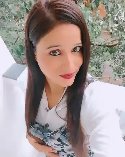 Call Girls in Dhanaura